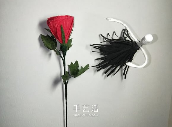 皺紋紙手工制作火紅玫瑰花的方法 簡單漂亮！ -  itrip.net.cn