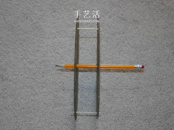 硬紙板手工制作摩天輪玩具的方法教程 -  itrip.net.cn