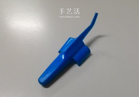 圓珠筆帽手工制作直升飛機(jī)模型的方法 -  itrip.net.cn