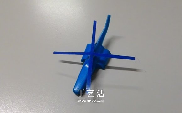 圓珠筆帽手工制作直升飛機(jī)模型的方法 -  itrip.net.cn