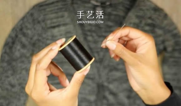 普通開衫毛衣改造 DIY露肩皺褶上衣的方法 -  itrip.net.cn