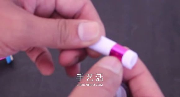 自制兩輪橡皮筋動力車玩具的制作方法圖解 -  itrip.net.cn
