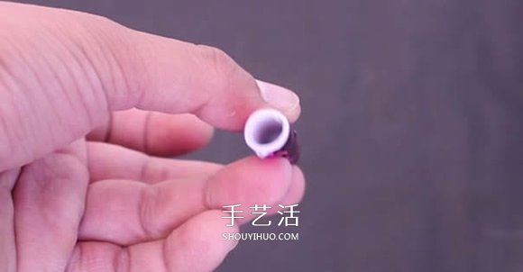 自制兩輪橡皮筋動力車玩具的制作方法圖解 -  itrip.net.cn