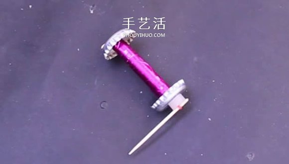 自制兩輪橡皮筋動力車玩具的制作方法圖解 -  itrip.net.cn