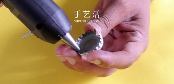 自制口哨的方法圖解 只需啤酒瓶蓋和易拉罐！ -  itrip.net.cn