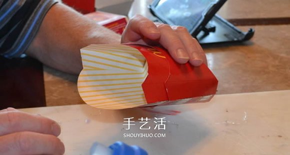 麥當勞包裝盒廢物利用 手工制作酷炫賽車模型 -  itrip.net.cn