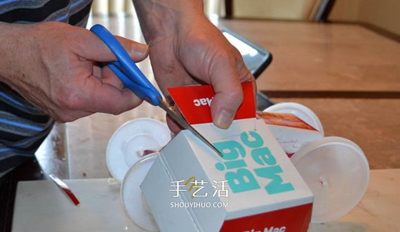 麥當勞包裝盒廢物利用 手工制作酷炫賽車模型 -  itrip.net.cn
