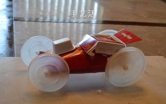 麥當勞包裝盒廢物利用 手工制作酷炫賽車模型 -  itrip.net.cn