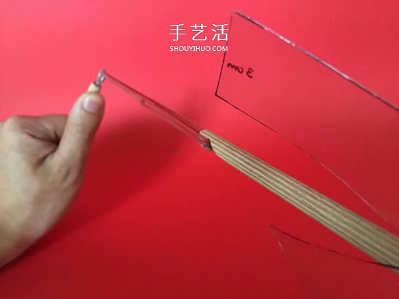 自制彈射旋轉(zhuǎn)竹蜻蜓玩具的制作方法圖解 -  itrip.net.cn