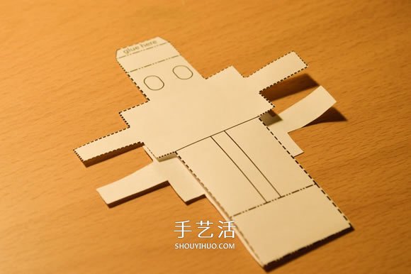 最簡單機(jī)器人紙模型的制作方法 -  itrip.net.cn