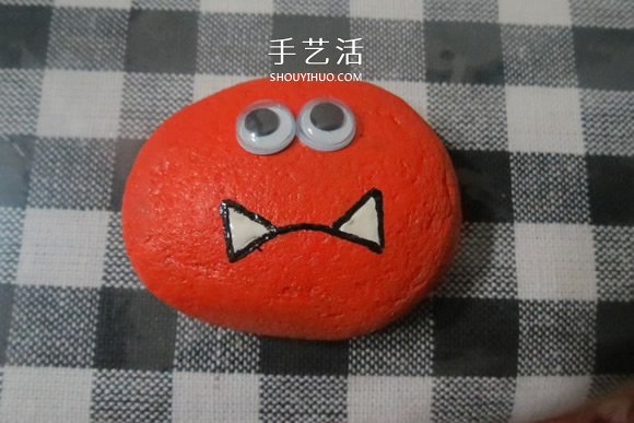 萬圣節(jié)怪物石頭畫入門教程 -  itrip.net.cn