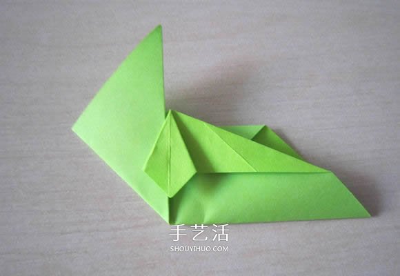 領(lǐng)帶愛心的折法圖解教程 -  itrip.net.cn