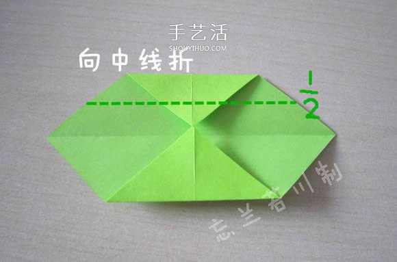 領(lǐng)帶愛心的折法圖解教程 -  itrip.net.cn