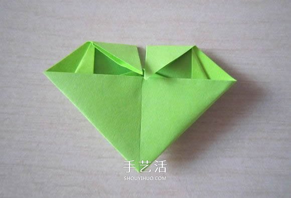 領(lǐng)帶愛心的折法圖解教程 -  itrip.net.cn