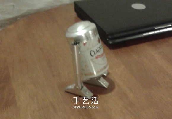 易拉罐D(zhuǎn)IY制作星球大戰(zhàn)R2-D2機器人的方法 -  itrip.net.cn