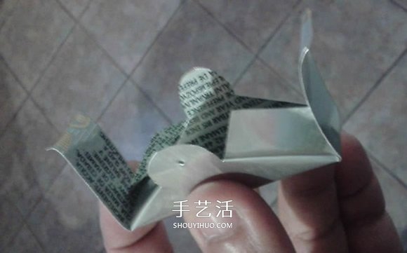 易拉罐D(zhuǎn)IY制作星球大戰(zhàn)R2-D2機器人的方法 -  itrip.net.cn