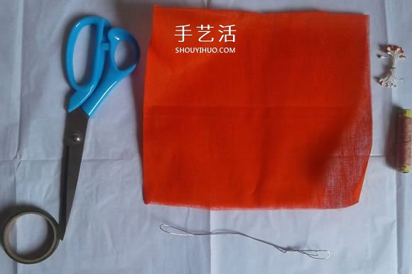 情人節(jié)紅玫瑰布花的制作方法教程 -  itrip.net.cn