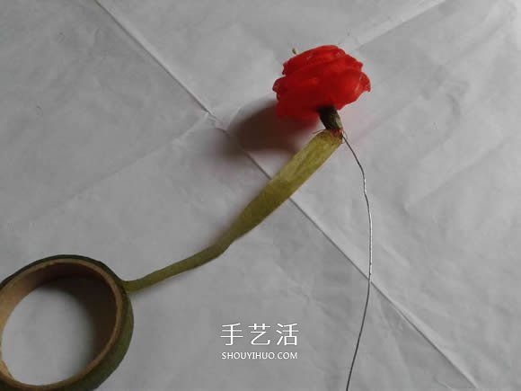 情人節(jié)紅玫瑰布花的制作方法教程 -  itrip.net.cn