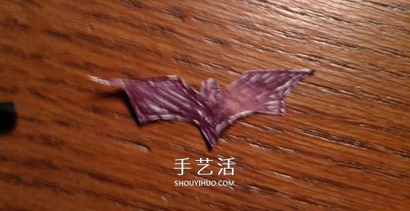 簡單自制蝙蝠信號燈的方法 -  itrip.net.cn