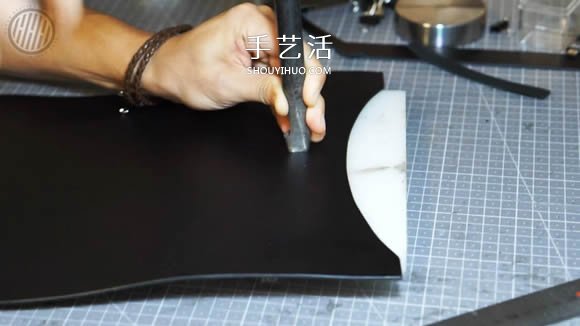 自制簡(jiǎn)約皮革手拿包的方法圖解教程 -  itrip.net.cn