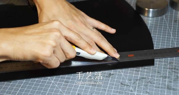 自制簡(jiǎn)約皮革手拿包的方法圖解教程 -  itrip.net.cn