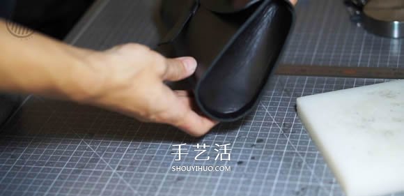 自制簡(jiǎn)約皮革手拿包的方法圖解教程 -  itrip.net.cn