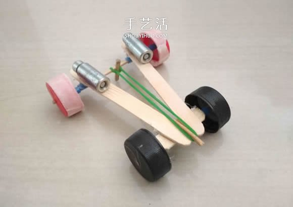 廢物利用DIY橡皮筋動力回力車的方法 -  itrip.net.cn