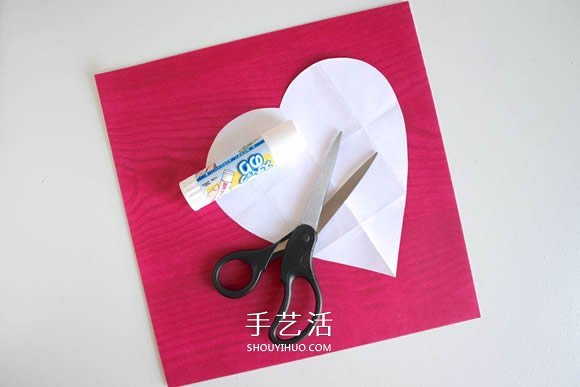 用心形紙張折紙情人節(jié)信封的方法圖解 -  itrip.net.cn