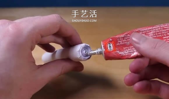 自制紙做大炮玩具的方法圖解教程 -  itrip.net.cn