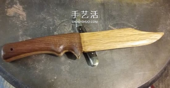自制送男孩生日禮物-木頭小刀的方法 -  itrip.net.cn