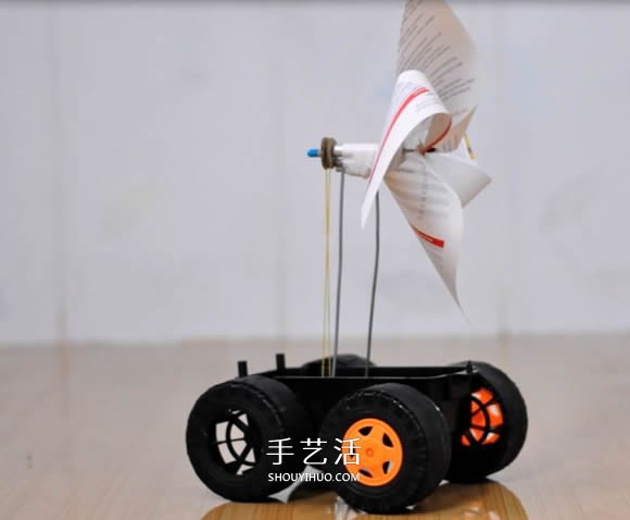 自制風(fēng)力驅(qū)動(dòng)玩具車的制作教程 -  itrip.net.cn