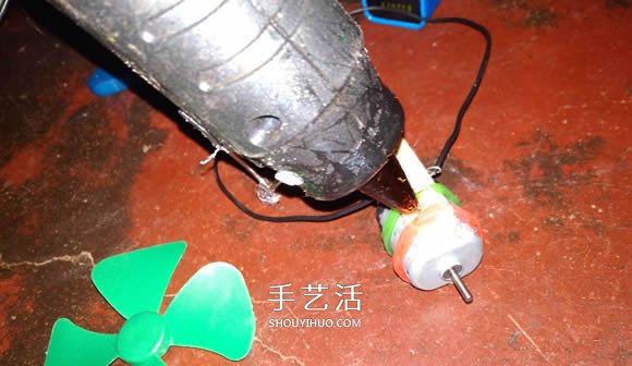 自制電動(dòng)玩具飛機(jī)的方法教程 -  itrip.net.cn