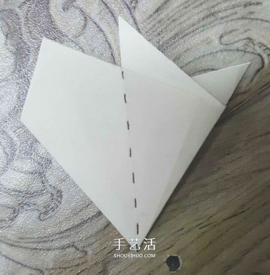剪紙櫻花的折法和剪紙圖案 -  itrip.net.cn