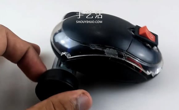 舊鼠標(biāo)手工制作電動(dòng)玩具車的教程 -  itrip.net.cn
