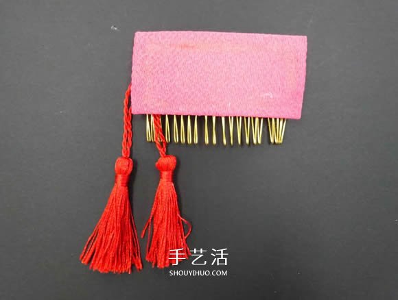 和風(fēng)花朵發(fā)梳的制作教程圖解 -  itrip.net.cn