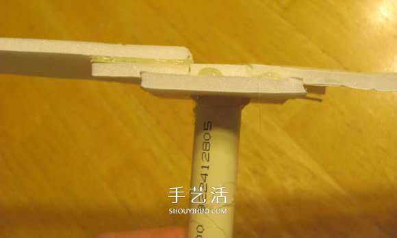 泡沫板手工制作竹蜻蜓玩具圖解教程 -  itrip.net.cn