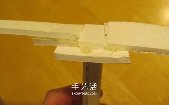 泡沫板手工制作竹蜻蜓玩具圖解教程 -  itrip.net.cn