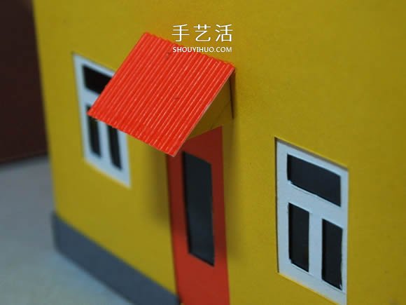 卡紙手工制作圣誕節(jié)房屋模型裝飾 -  itrip.net.cn
