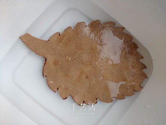 皮革手工制作樹(shù)葉碗的做法圖解 -  itrip.net.cn