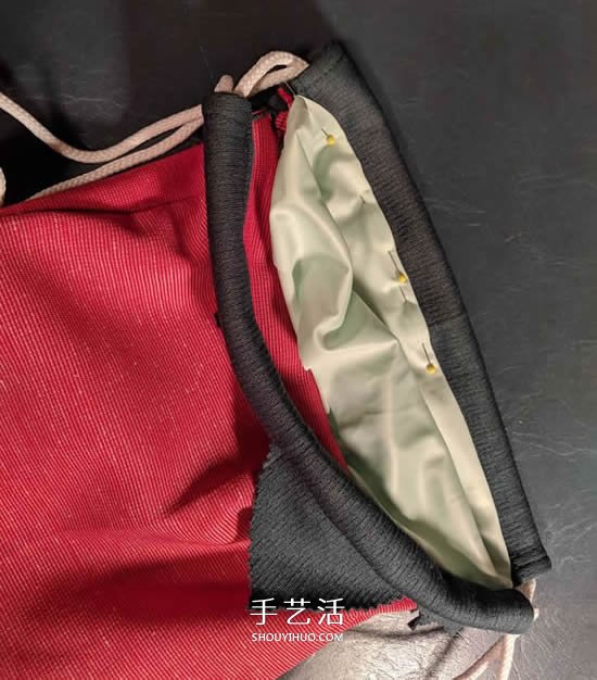 自制草莓束口袋的制作方法圖解 -  itrip.net.cn