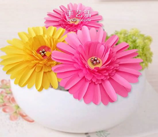 彩紙手工制作美麗的立體雛菊圖解 -  itrip.net.cn