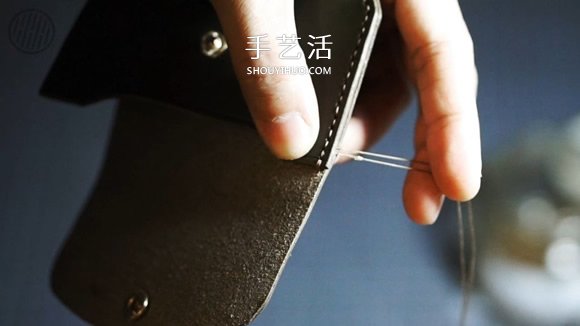 自制簡約風(fēng)格男士皮革名片盒的方法 -  itrip.net.cn