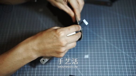 自制簡約風(fēng)格男士皮革名片盒的方法 -  itrip.net.cn