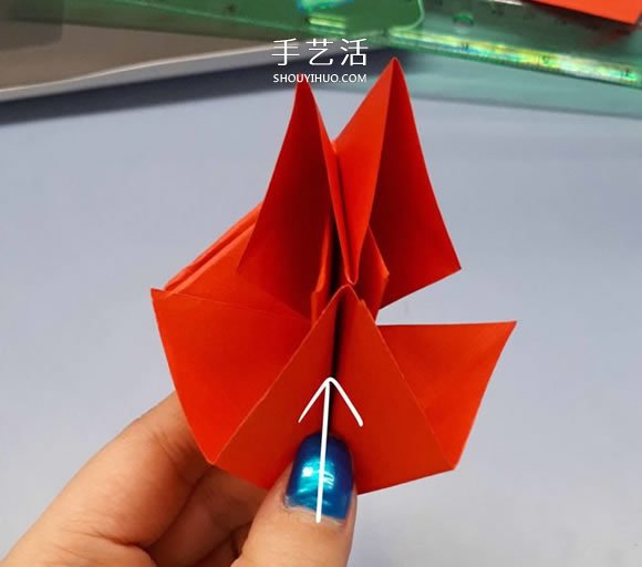 簡單卷心紙玫瑰的折紙方法圖解教程 -  itrip.net.cn
