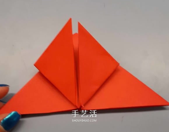簡單卷心紙玫瑰的折紙方法圖解教程 -  itrip.net.cn