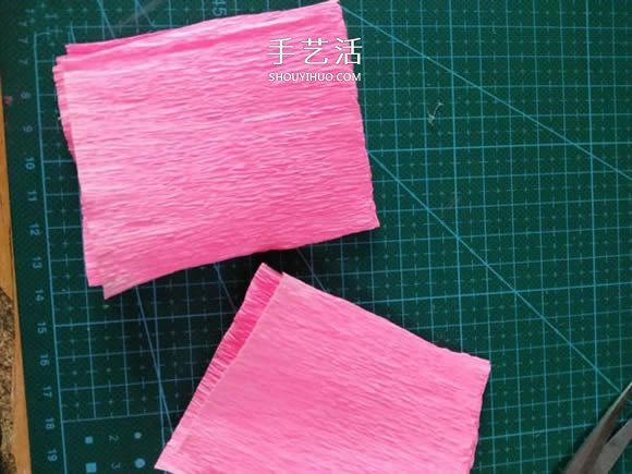 皺紋紙手工制作美麗紙花的做法圖解 -  itrip.net.cn