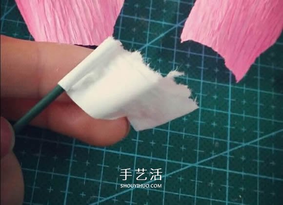 皺紋紙手工制作美麗紙花的做法圖解 -  itrip.net.cn