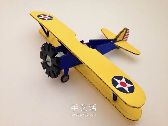 DIY電動(dòng)空中旋轉(zhuǎn)飛機(jī)玩具的方法 -  itrip.net.cn