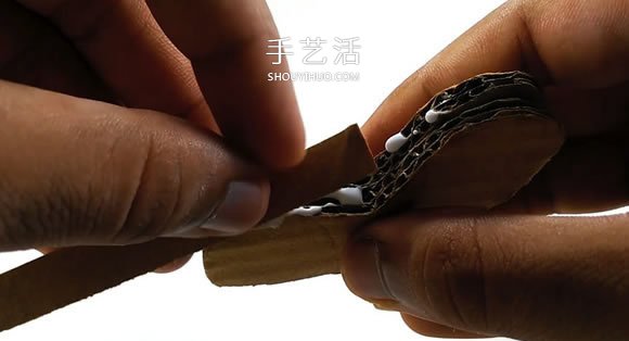 硬紙板手工制作指尖陀螺的視頻教程 -  itrip.net.cn
