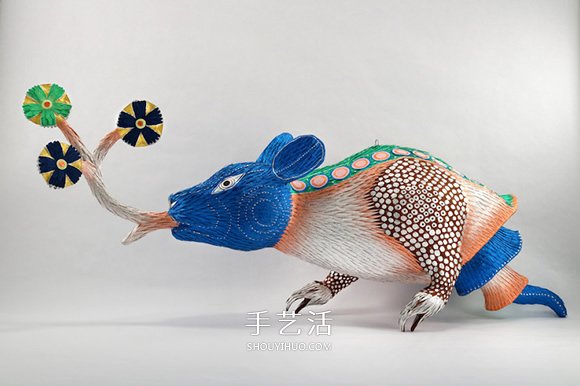 紙做的奇幻生物雕塑 超現(xiàn)實風(fēng)格皮納塔作品！ -  itrip.net.cn